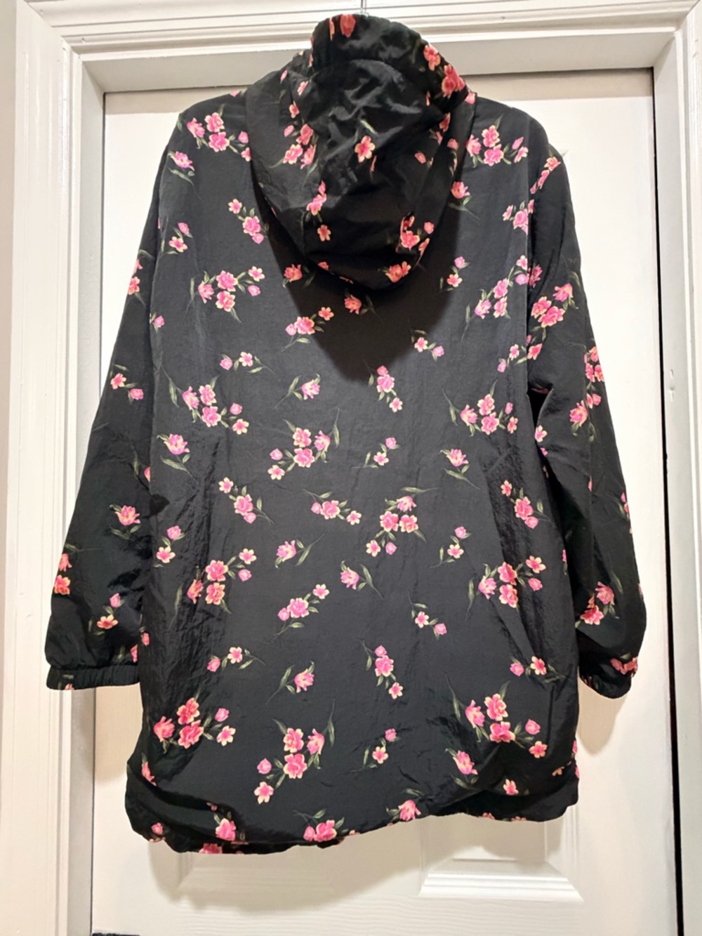 PINK Victoria’s Secret Floral Hooded Windbreaker – Lightweight Packable Jacket - Picture 5 of 13